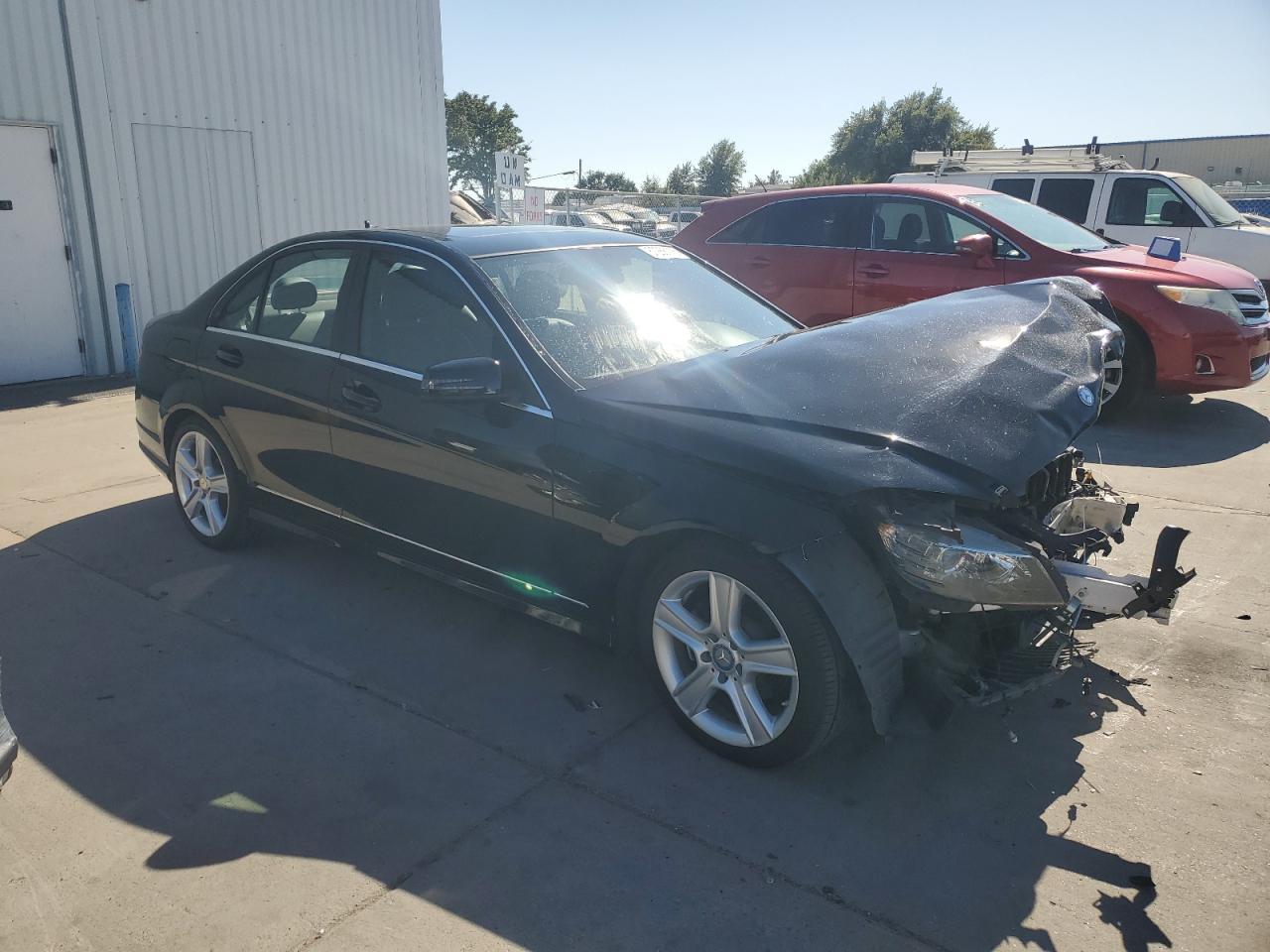 2011 Mercedes-Benz C 300 - Фото 4