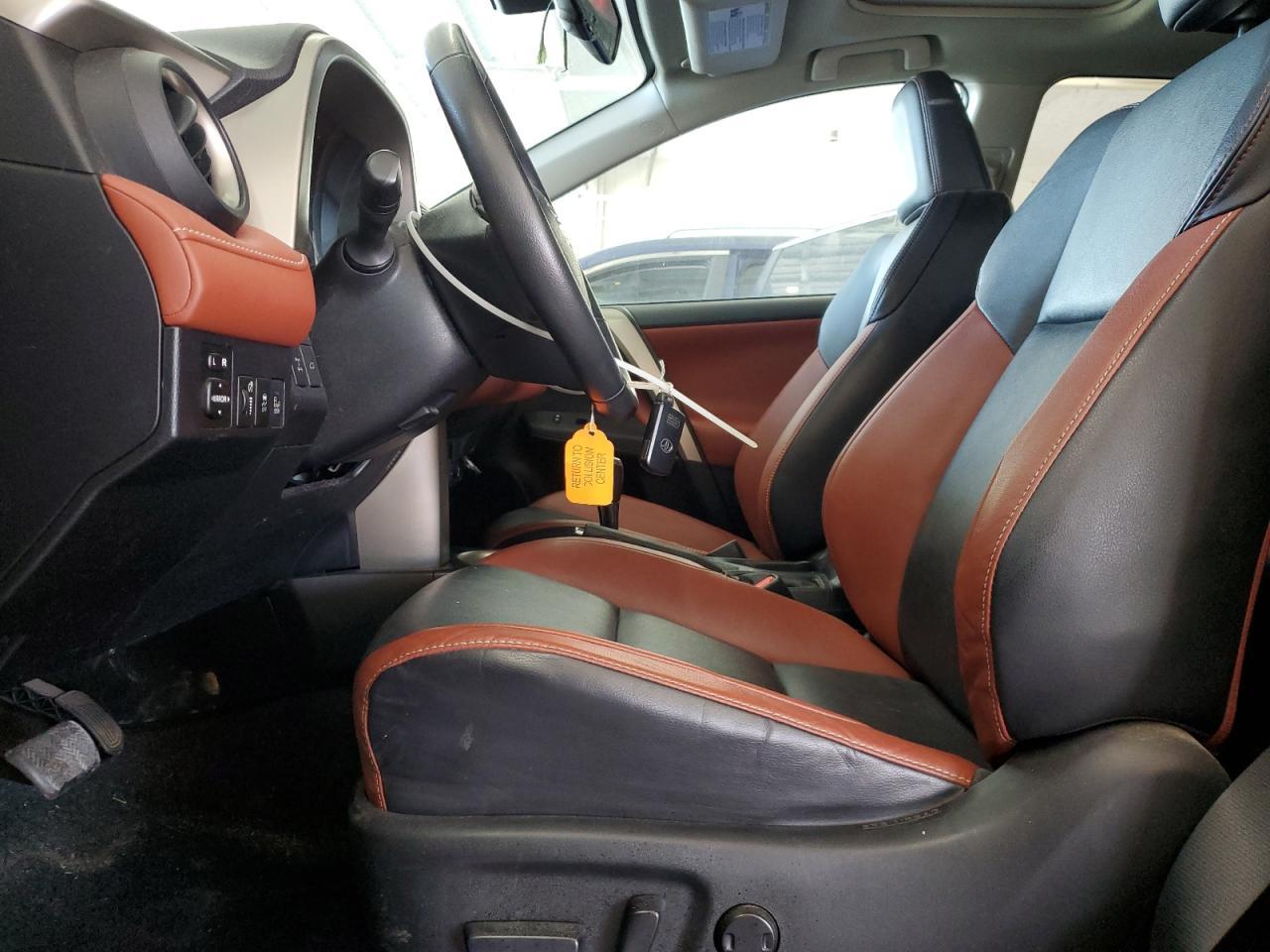 2014 Toyota Rav4 Limited - Image 7