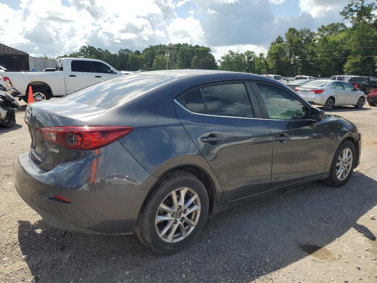 2016 Mazda 3 Sport - Image 3