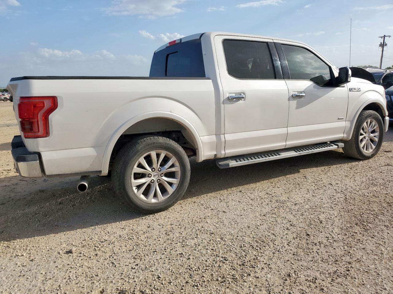 2015 Ford F150 Supercrew - Фото 3