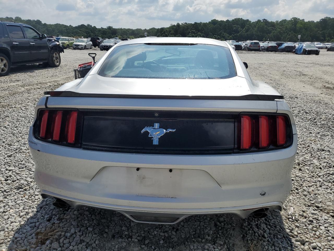 2016 Ford Mustang - Фото 6