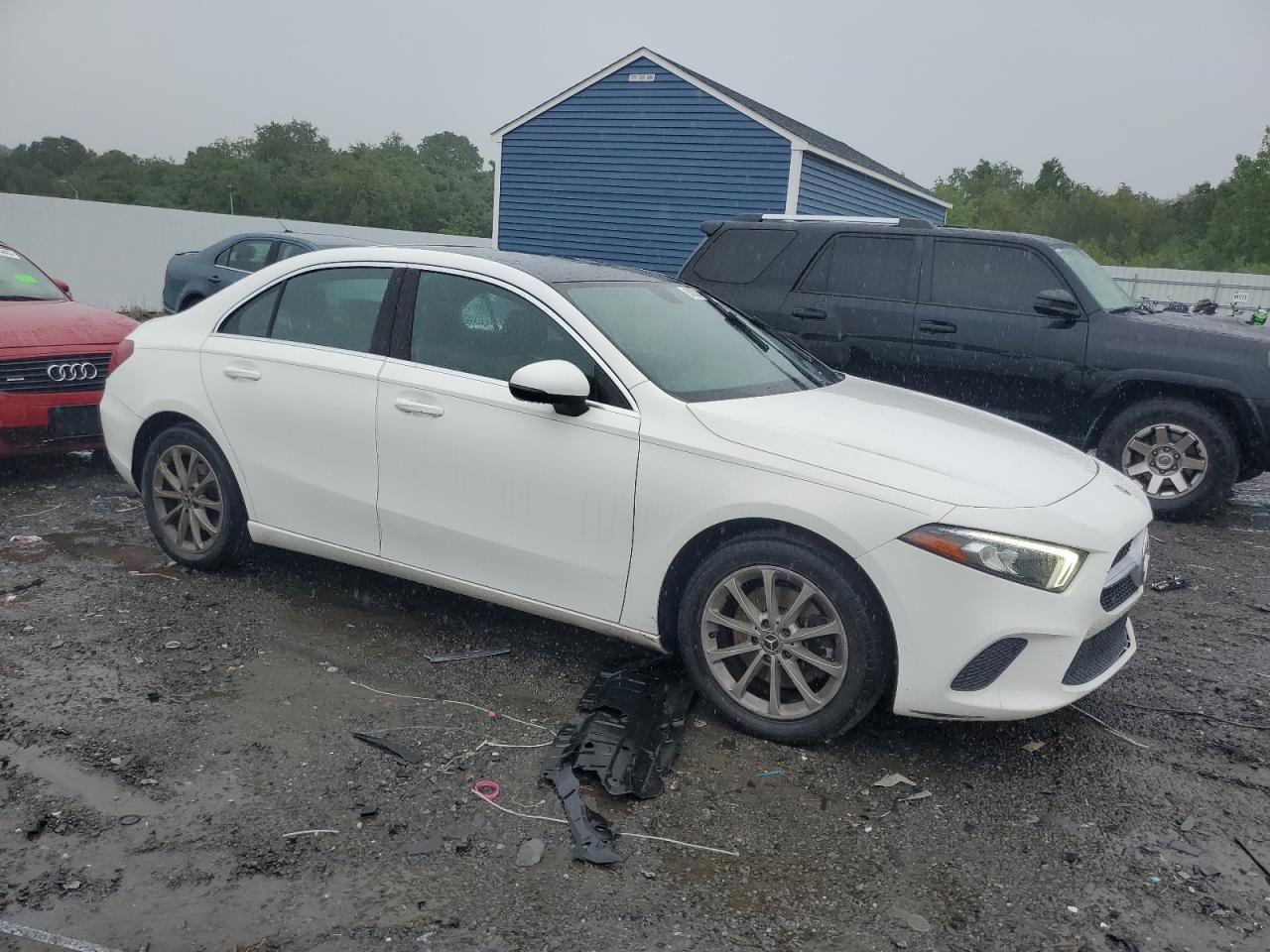 2019 Mercedes-Benz A 220 - Фото 4