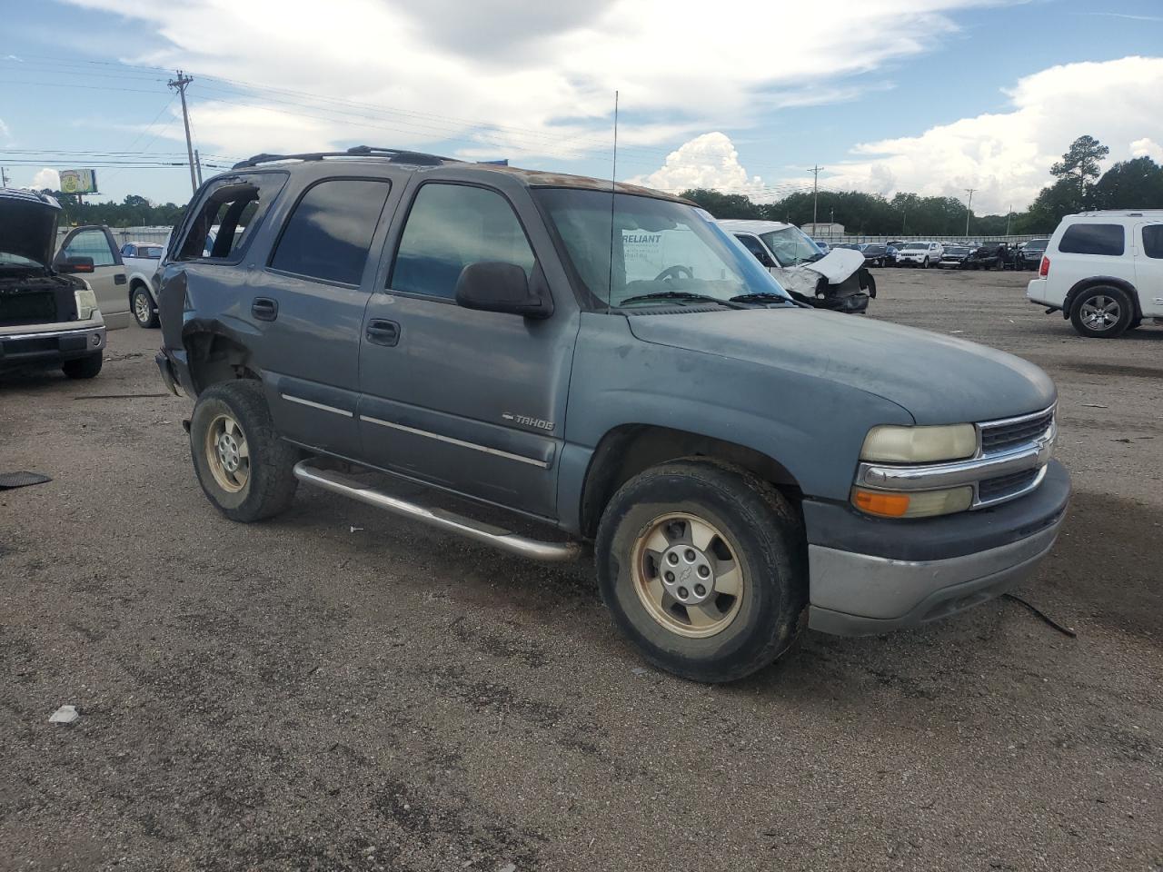 2001 Chevrolet Tahoe C1500 - Фото 4