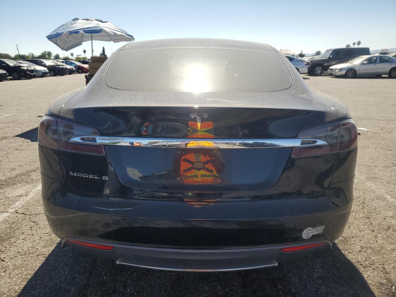 2014 Tesla Model S - Фото 6
