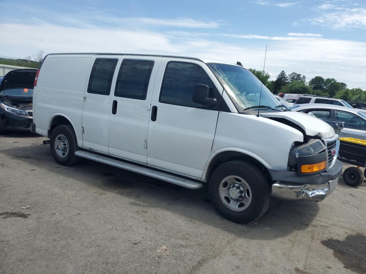 2021 GMC Savana G2500 - Фото 4
