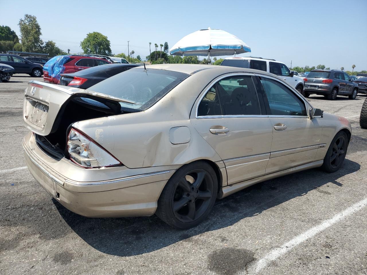 2005 Mercedes Benz C - Фото 3