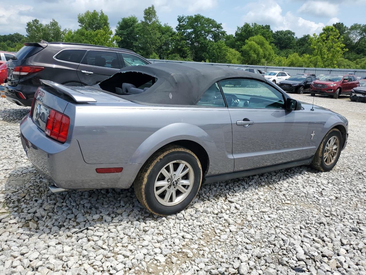2007 Ford Mustang - Фото 3