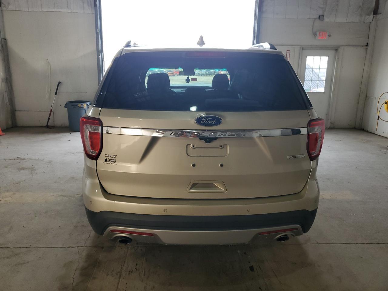 2017 Ford Explorer Xlt - Фото 6
