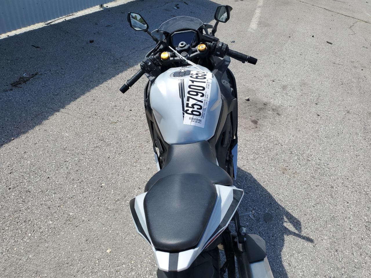2025 Kawasaki Zx400 S - Фото 6