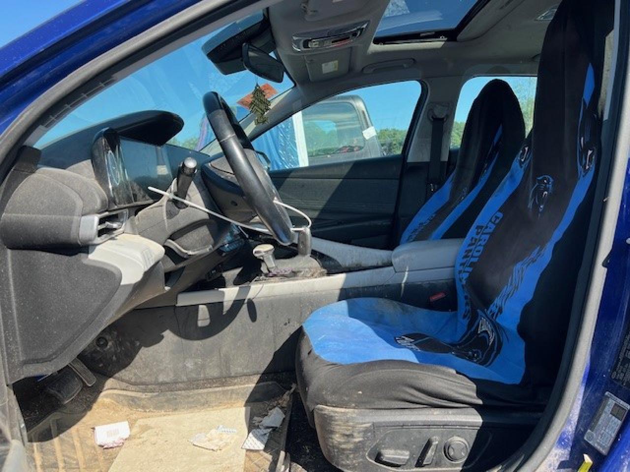 2021 Hyundai Elantra Limited - Image 7