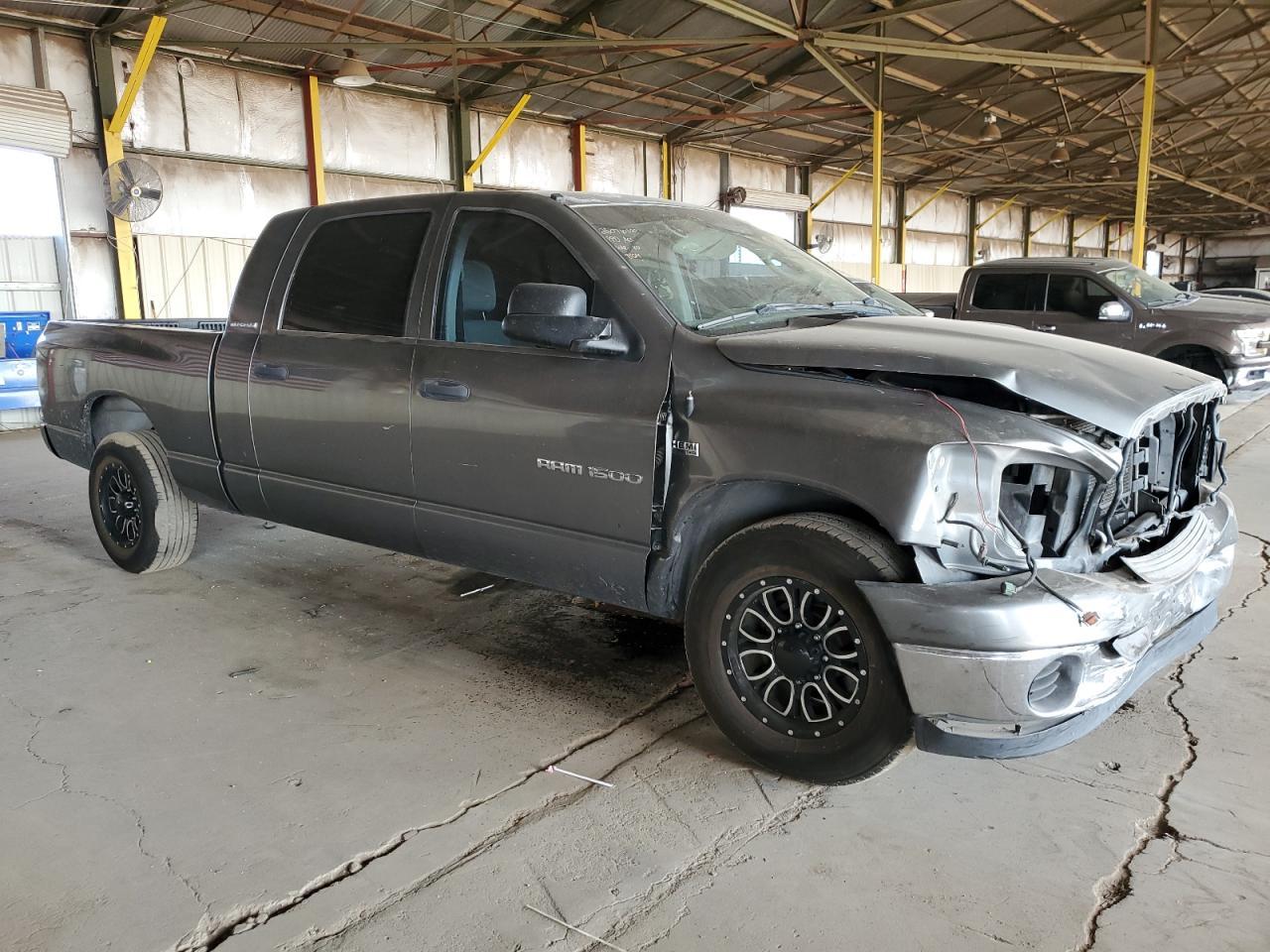 2006 Dodge Ram 1500 - Фото 4