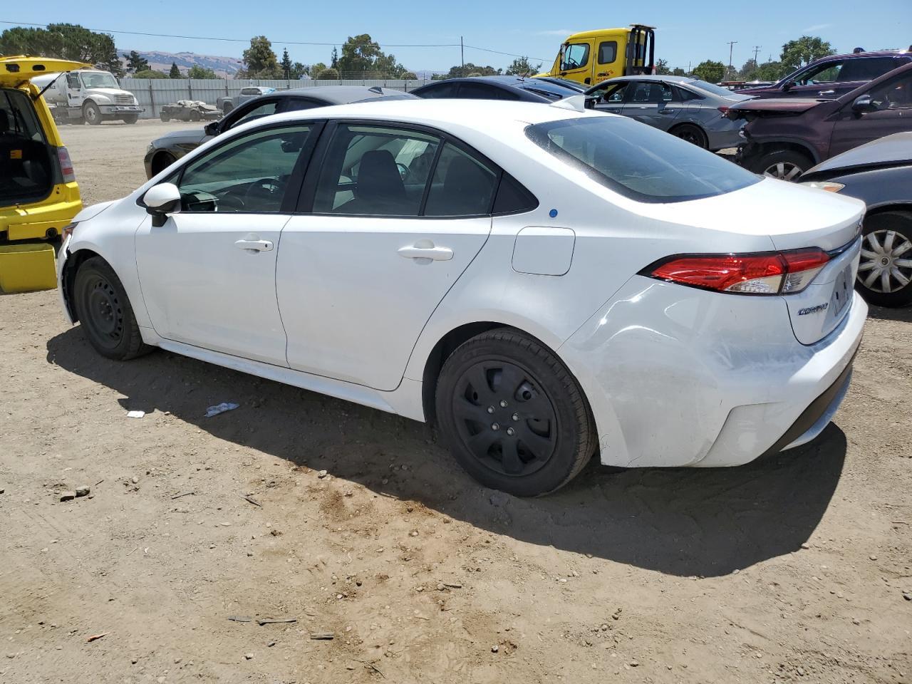 2022 Toyota Corolla Le - Фото 2