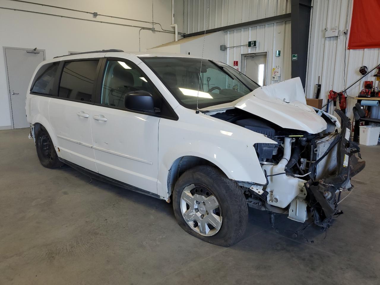 2011 Dodge Grand Caravan Express - Фото 4