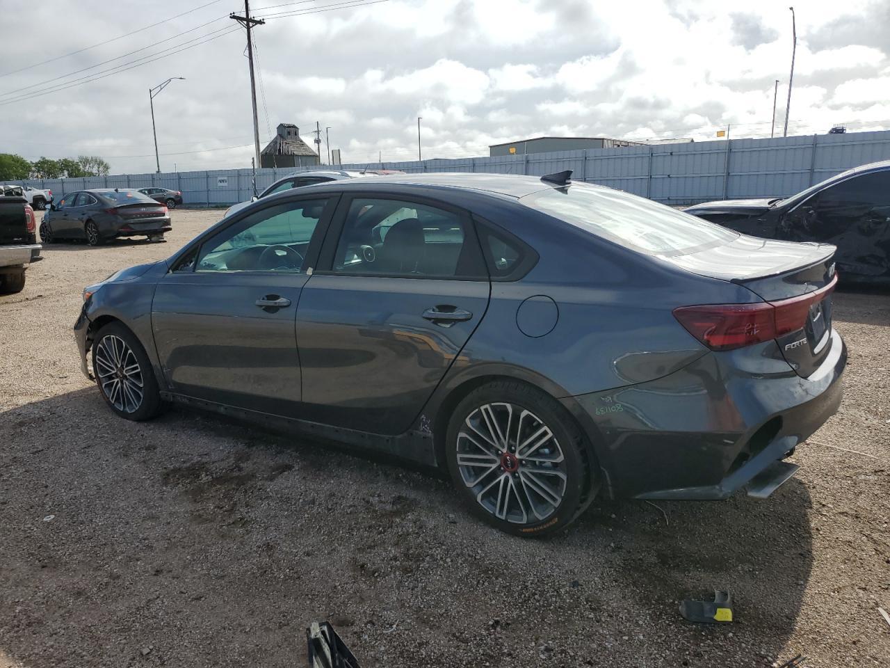 2022 Kia Forte Gt - Image 2