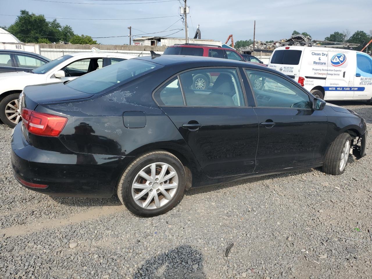 2015 Volkswagen Jetta Se - Image 3