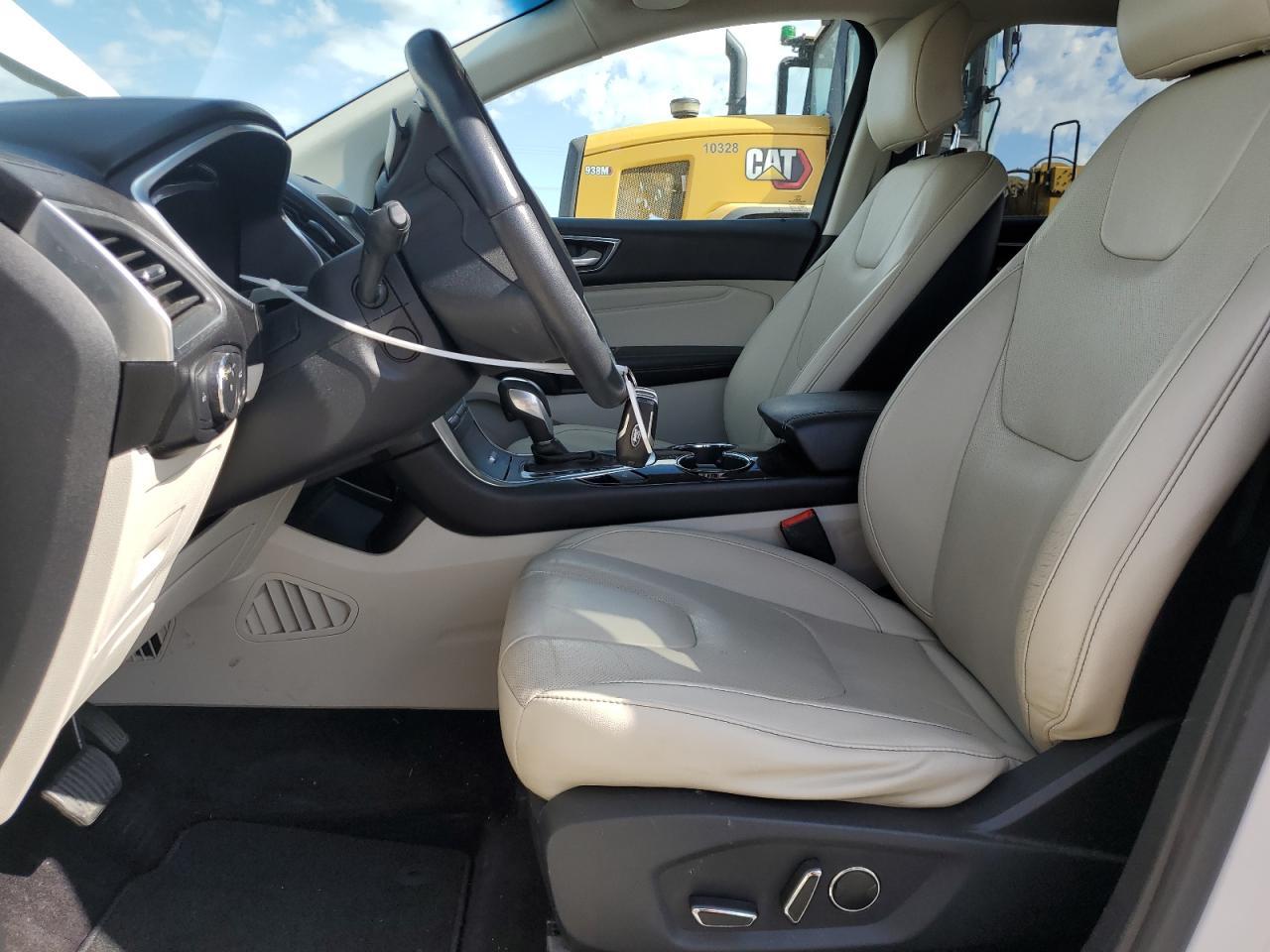 2016 Ford Edge Titanium - Image 7