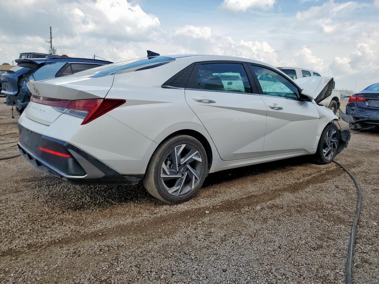 2025 Hyundai Elantra Sel - Фото 3