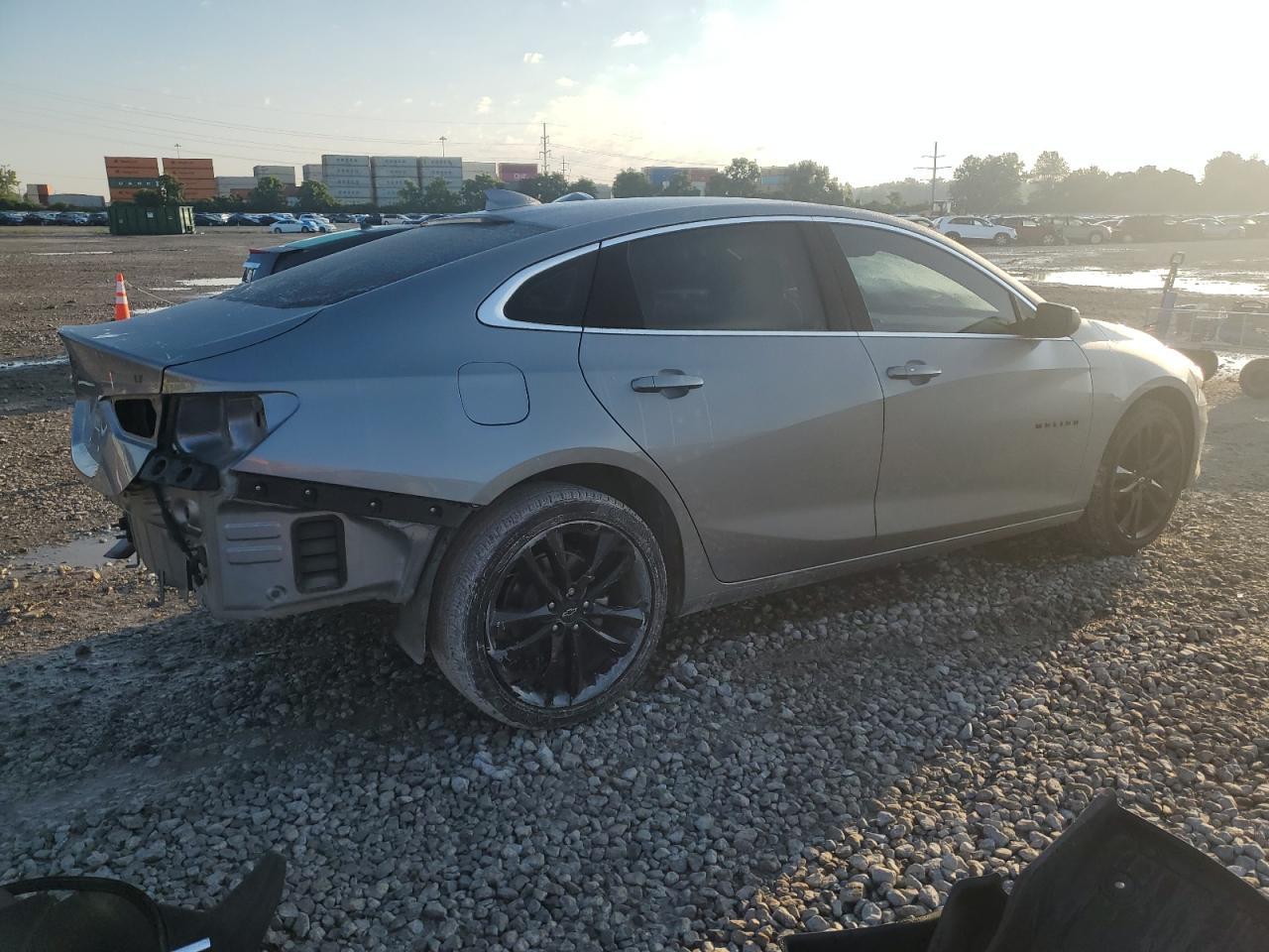 2024 Chevrolet Malibu Lt - Фото 3