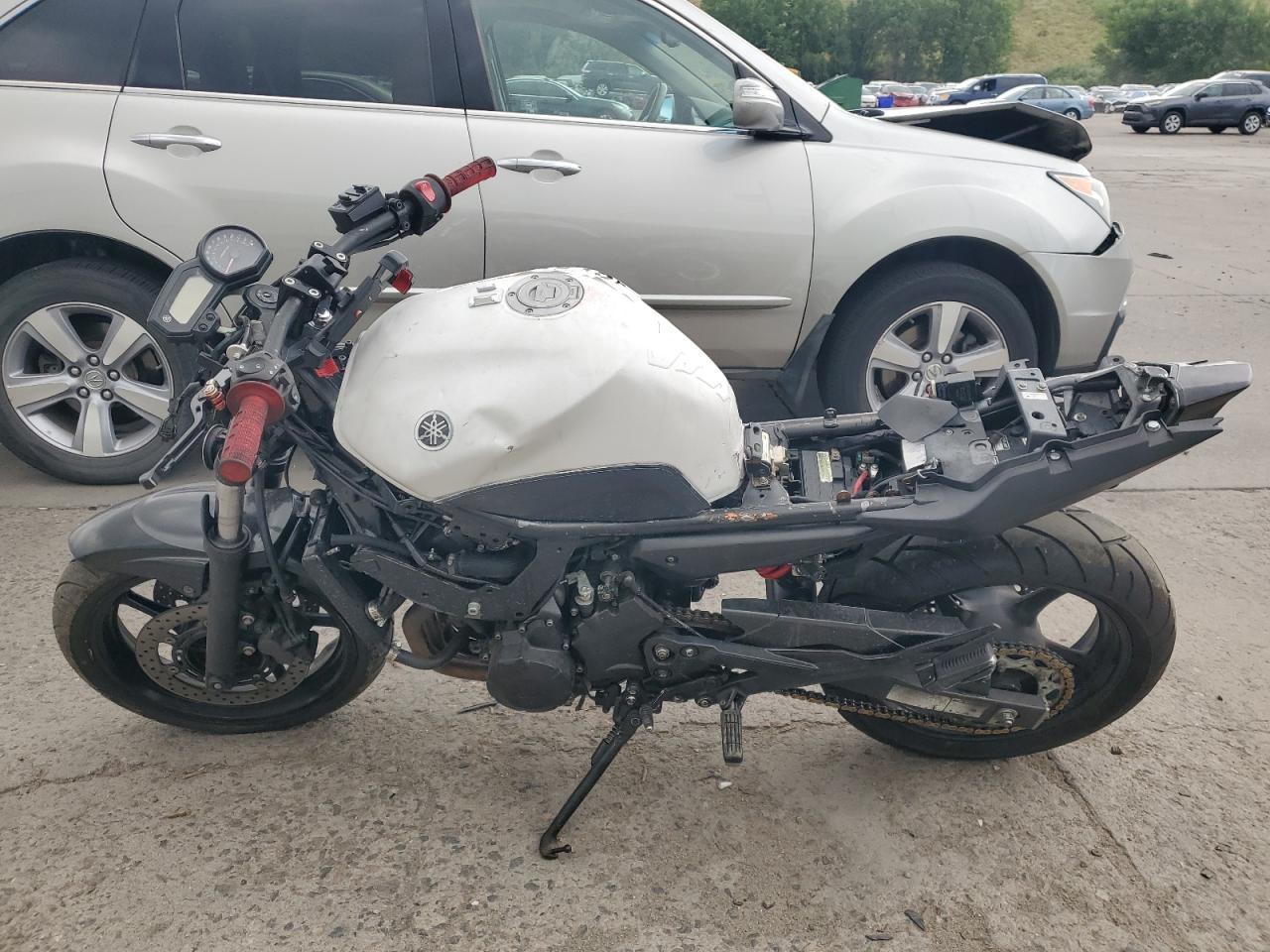 2009 Yamaha Fz6 R - Фото 3