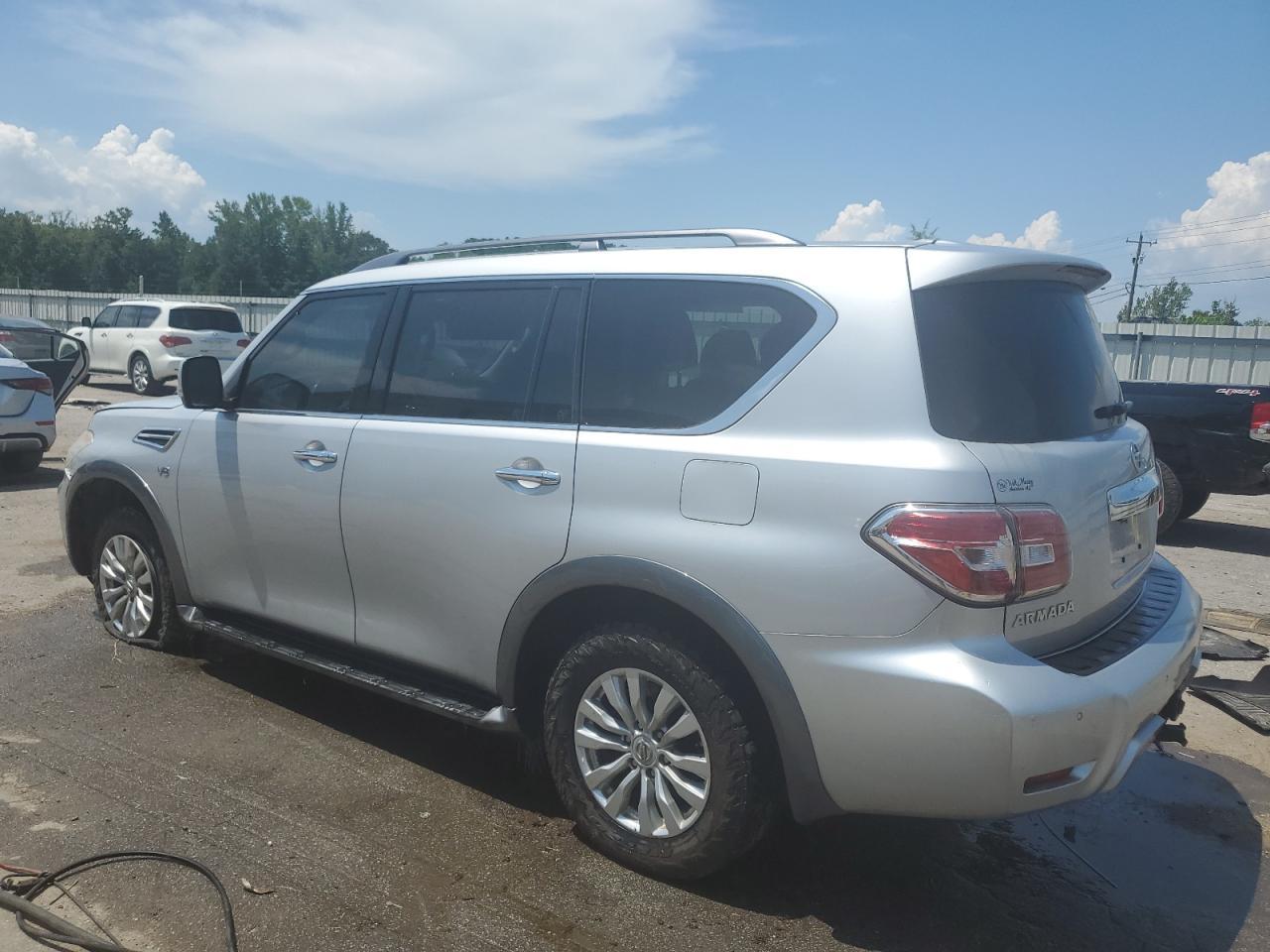 2018 Nissan Armada Sv - Image 2