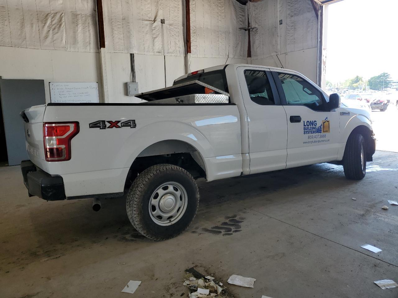 2020 Ford F150 Super Cab - Фото 3