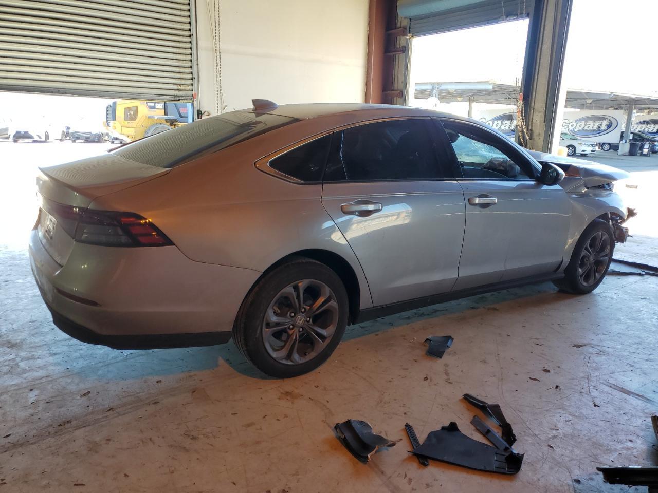 2023 Honda Accord Ex - Image 3