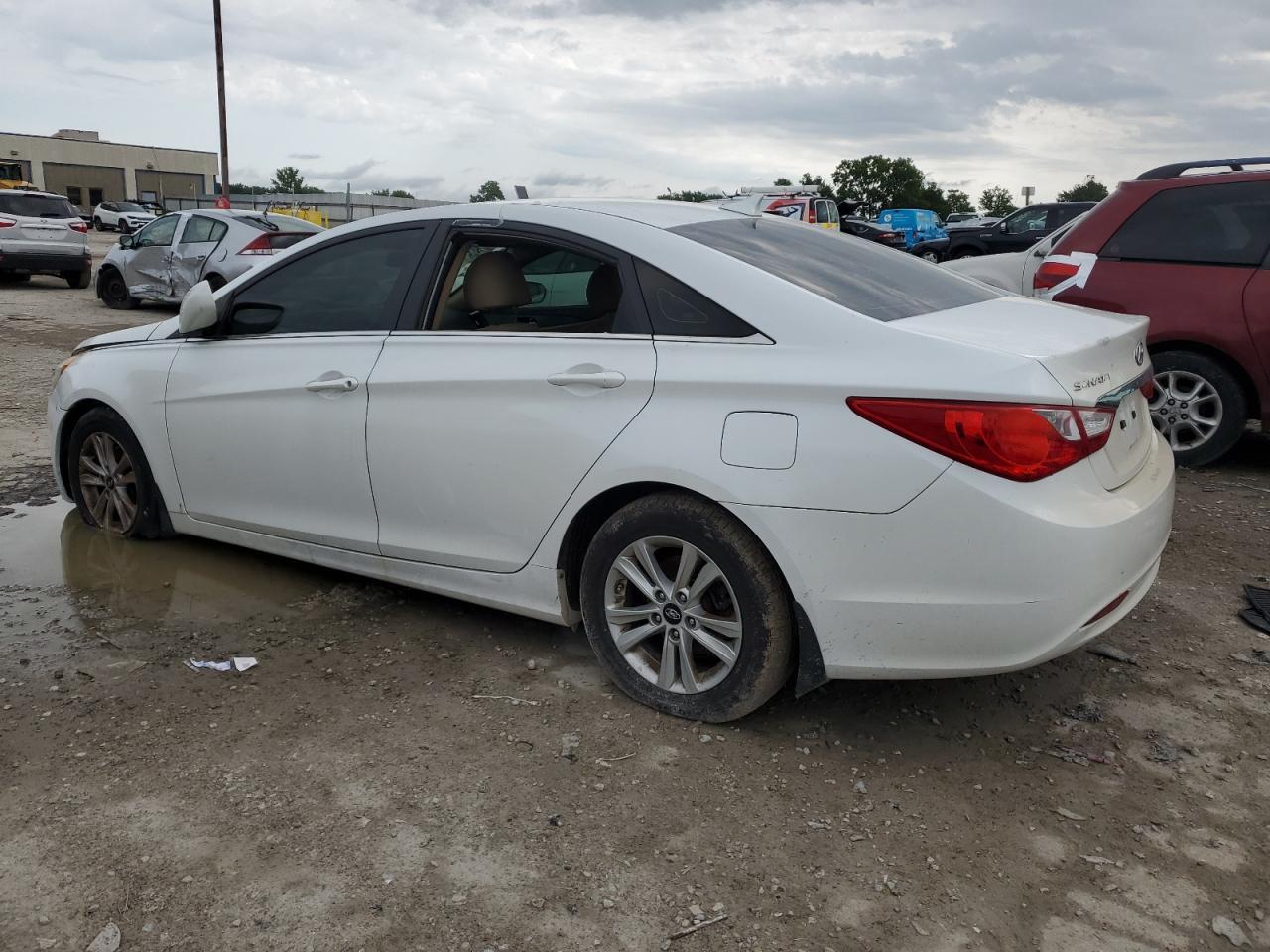 2011 Hyundai Sonata Gls - Фото 2