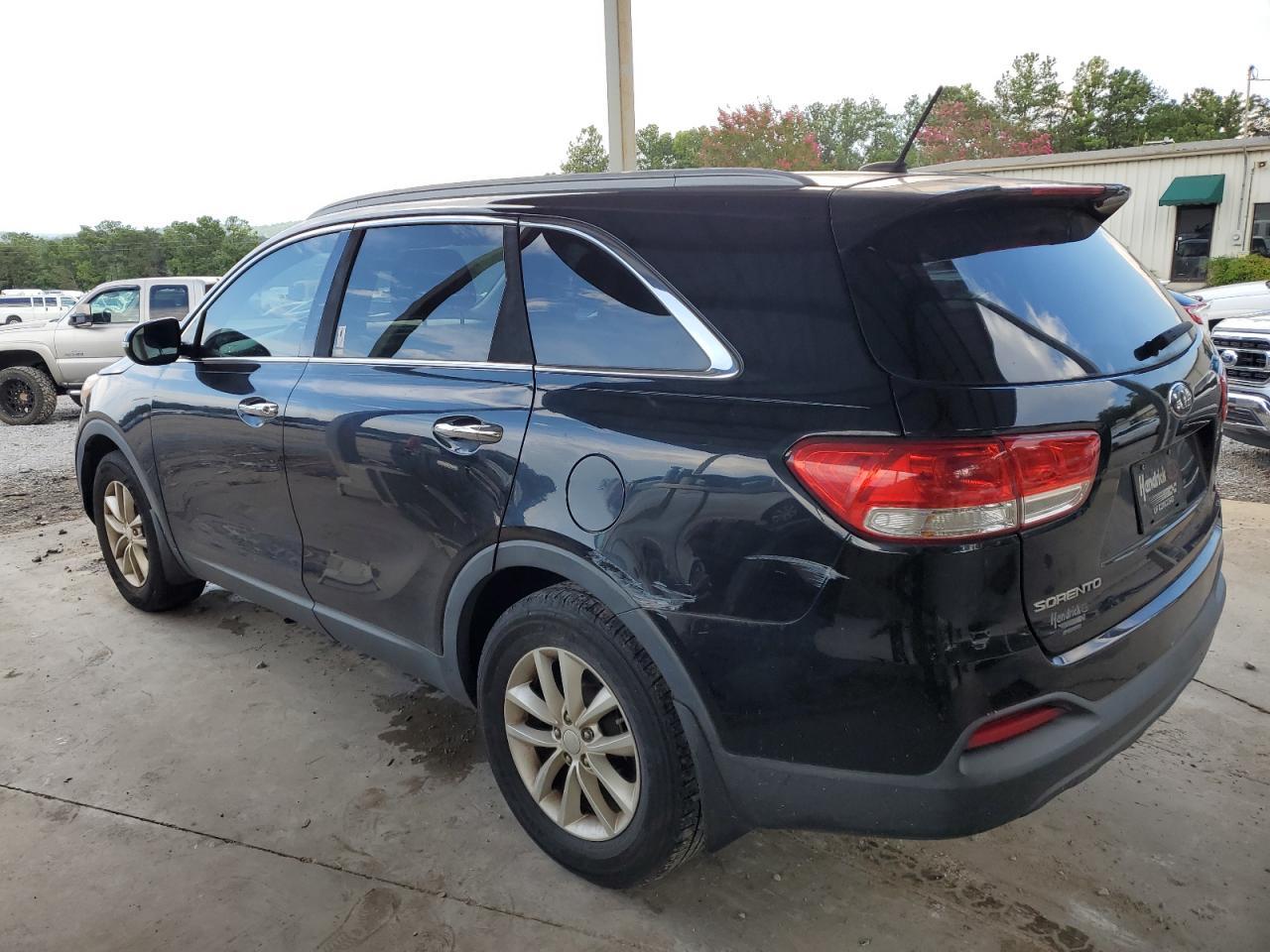 2016 Kia Sorento Lx - Image 2