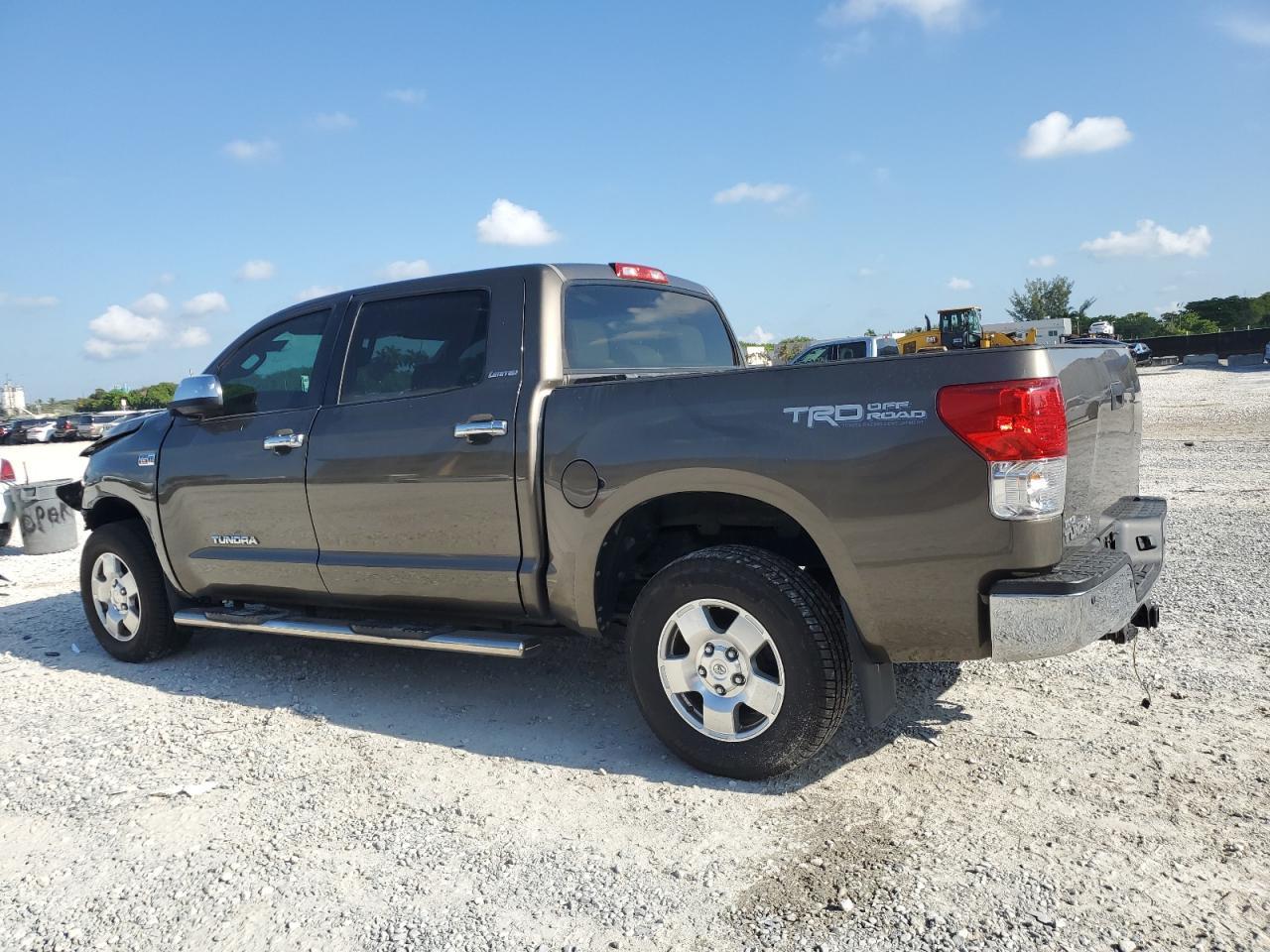 2011 Toyota Tundra Crewmax Limited - Image 2