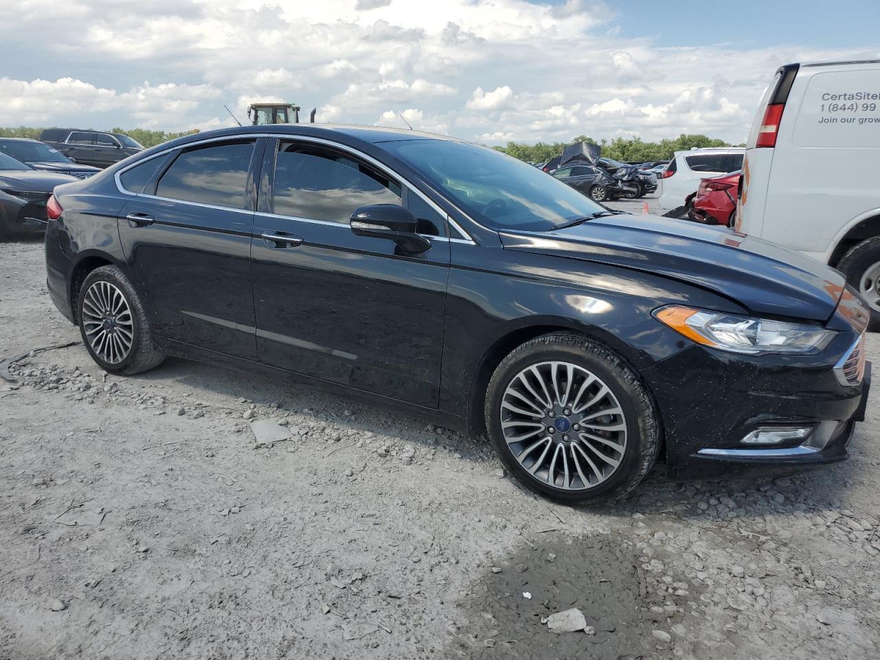 2017 Ford Fusion Se - Фото 4