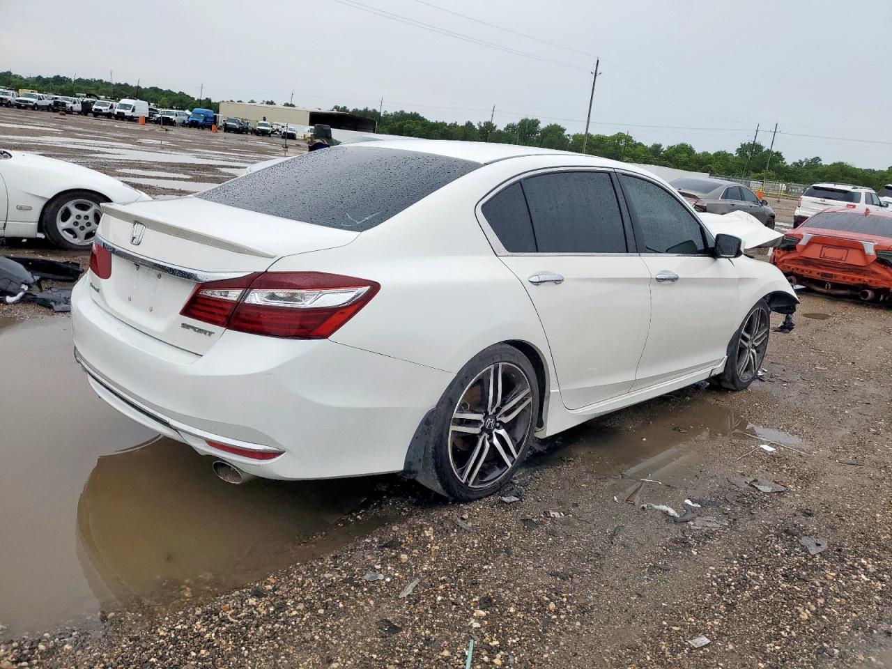 2017 Honda Accord Sport - Фото 3