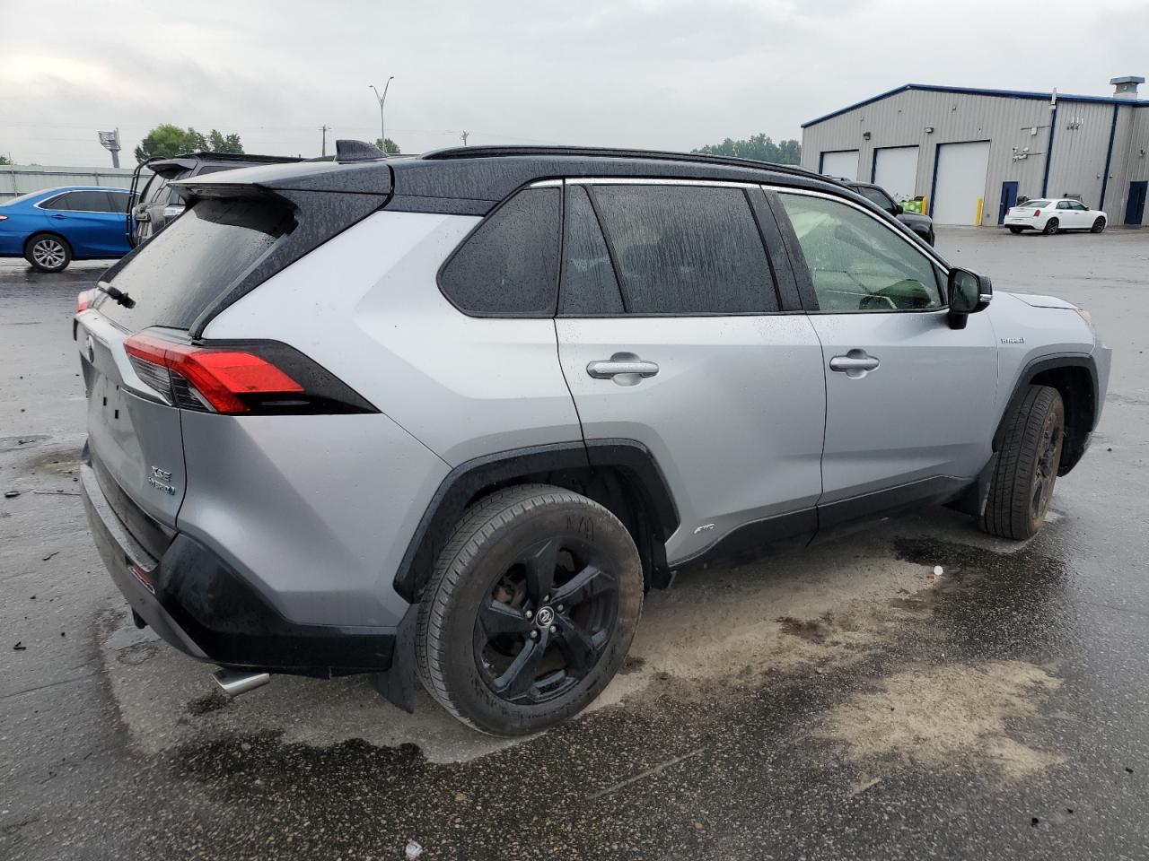 2019 Toyota Rav4 Xse - Image 3