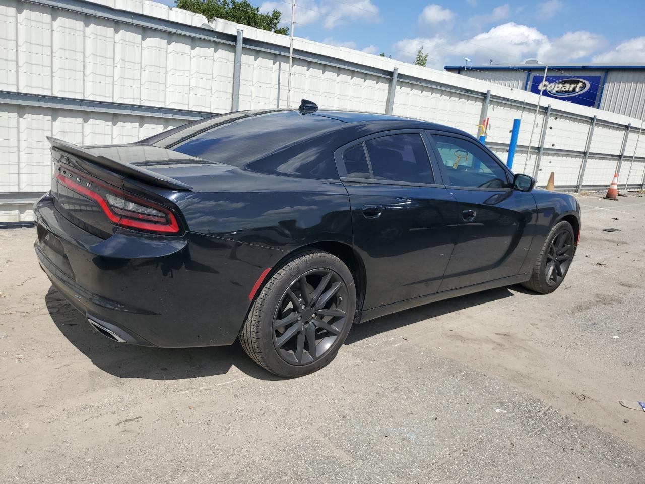 2017 Dodge Charger Sxt - Image 3