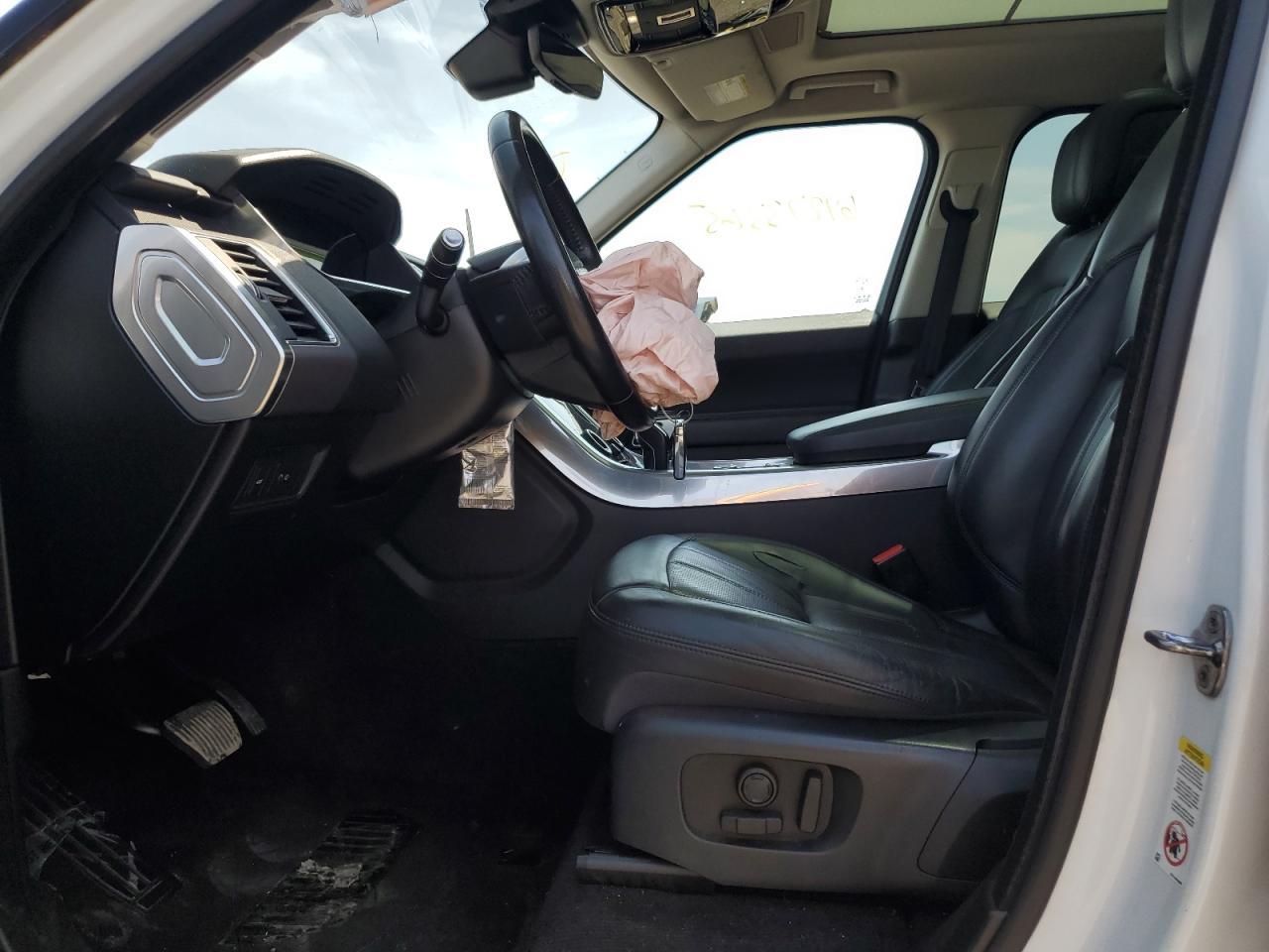 2020 Land Rover Range Rover Sport Hse - Image 7