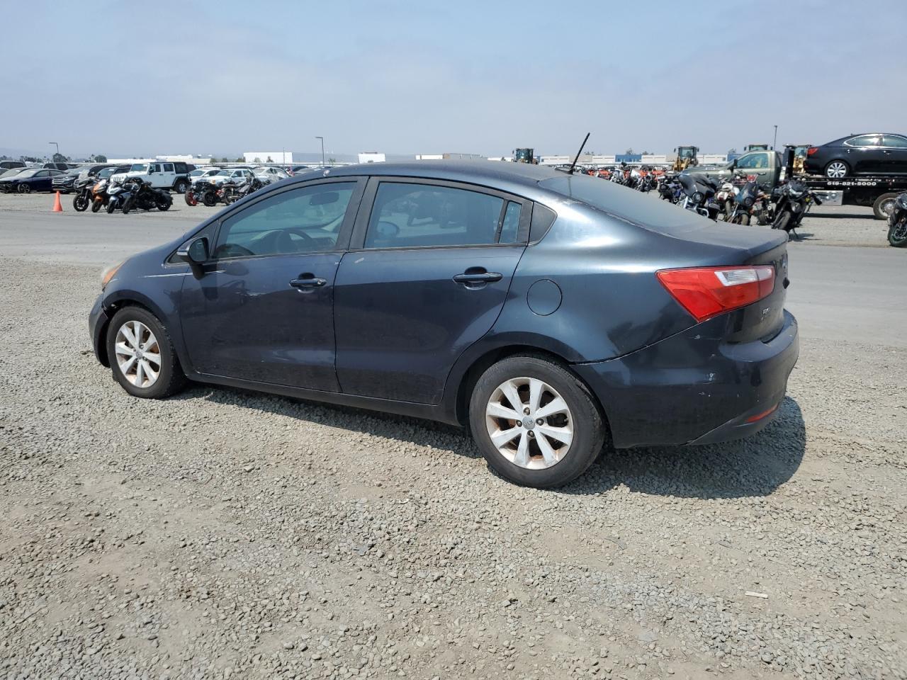 2013 Kia Rio Ex - Фото 2