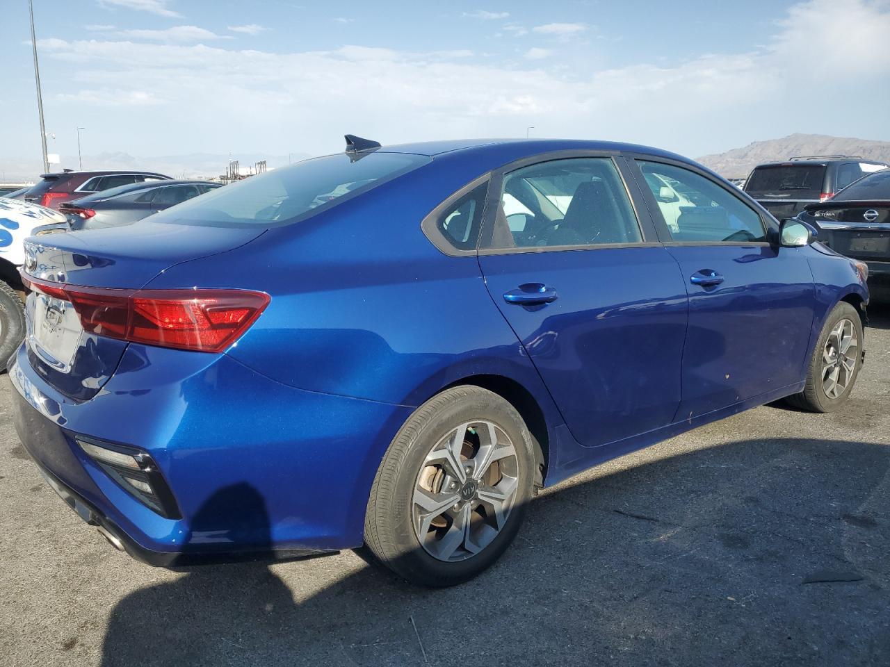 2021 Kia Forte Fe - Фото 3