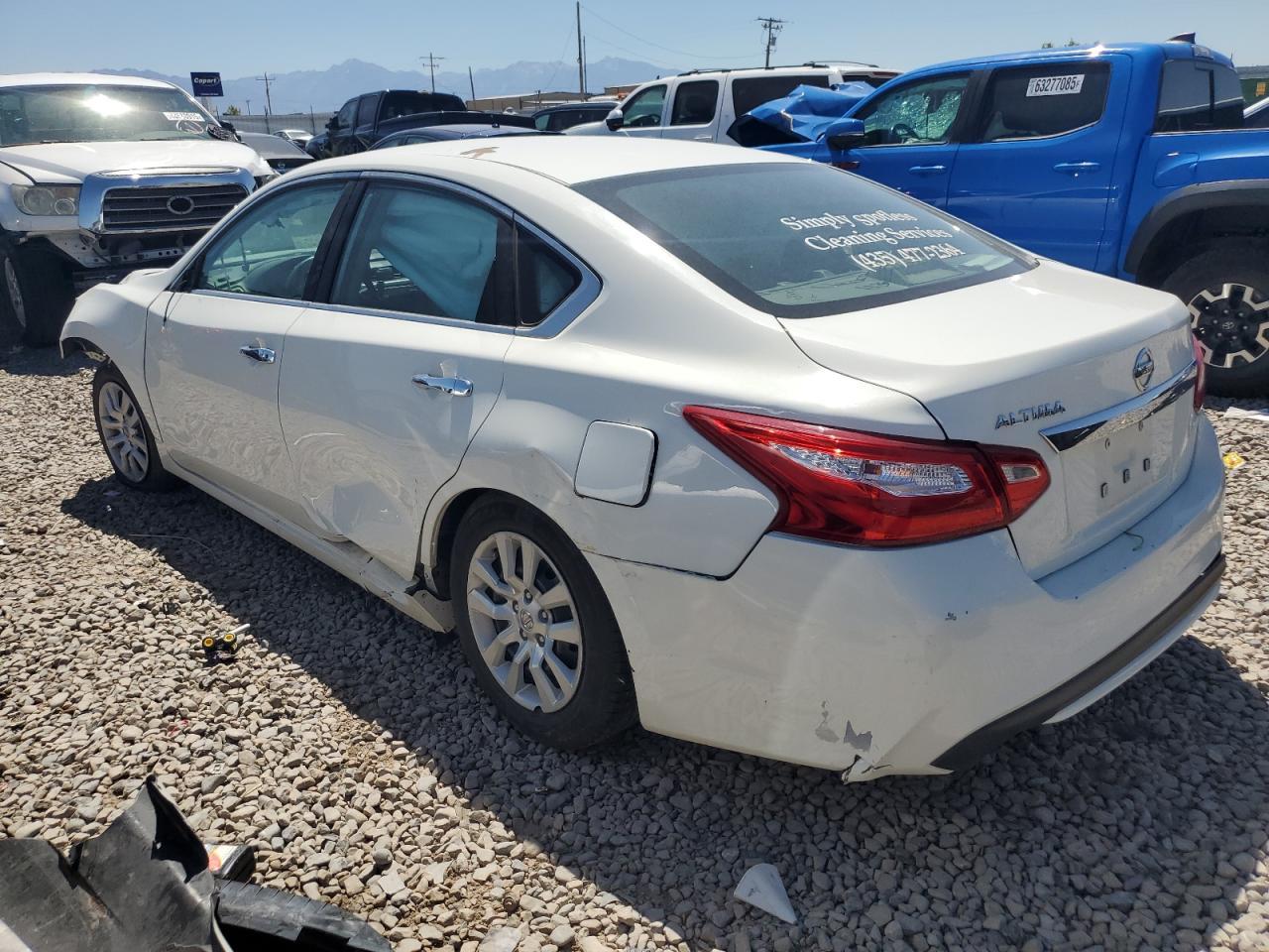 2017 Nissan Altima 2.5 - Фото 2