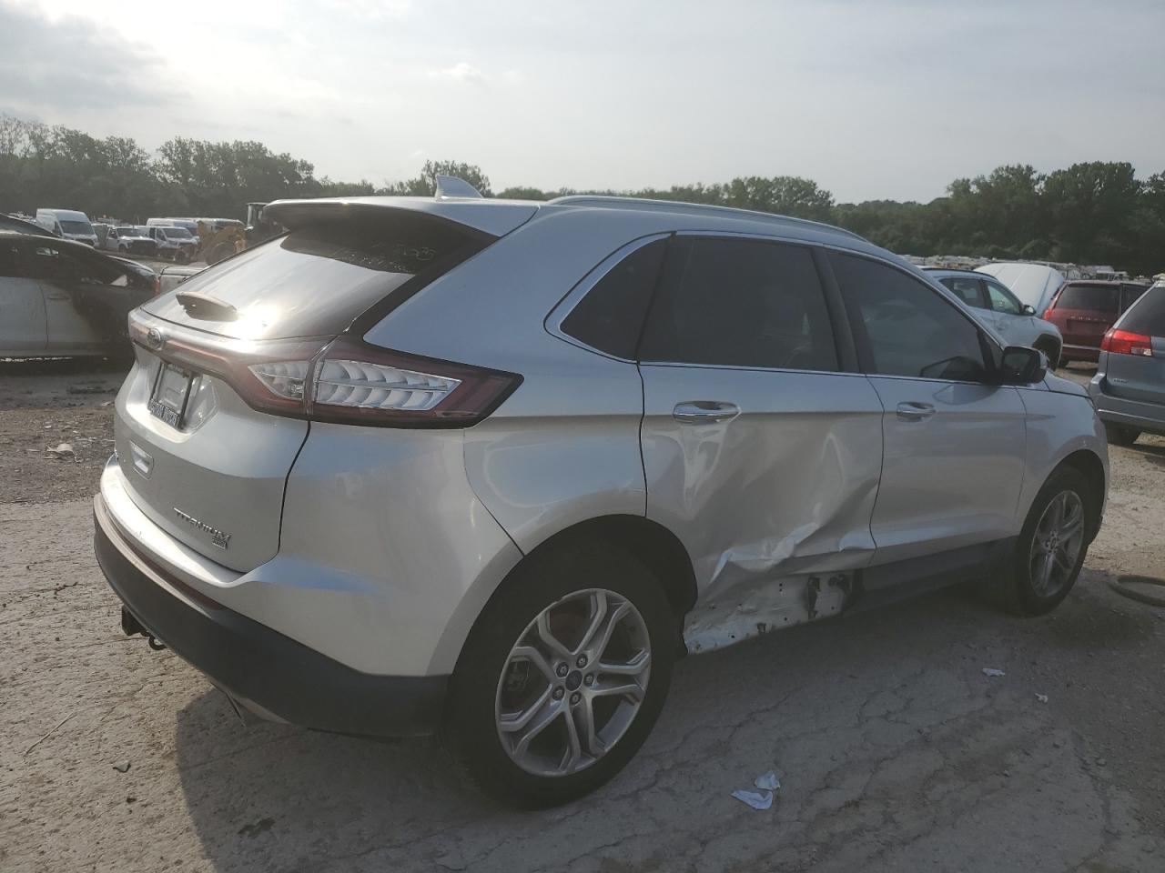 2015 Ford Edge Titanium - Фото 5