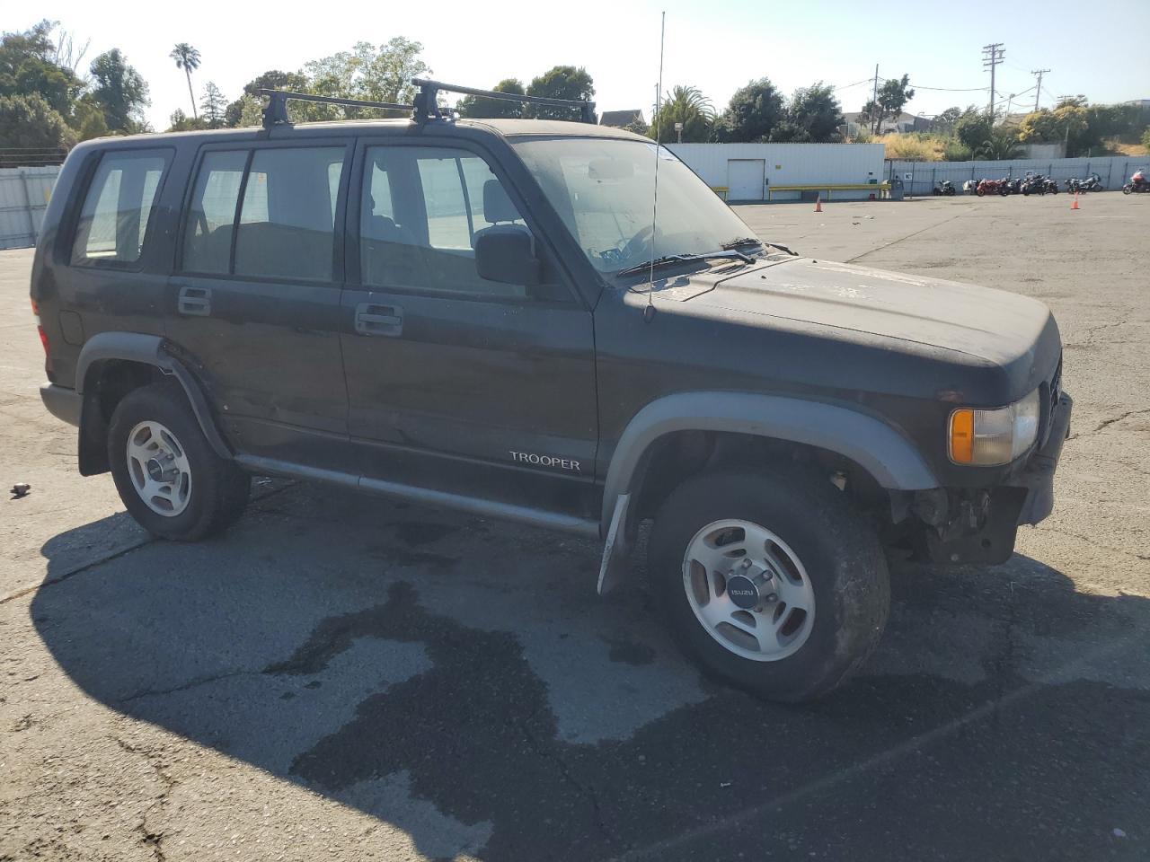 1996 Isuzu Trooper S - Фото 4