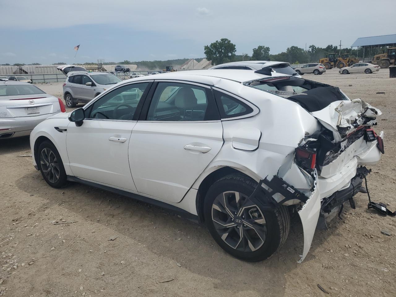 2024 Hyundai Sonata Sel - Фото 2