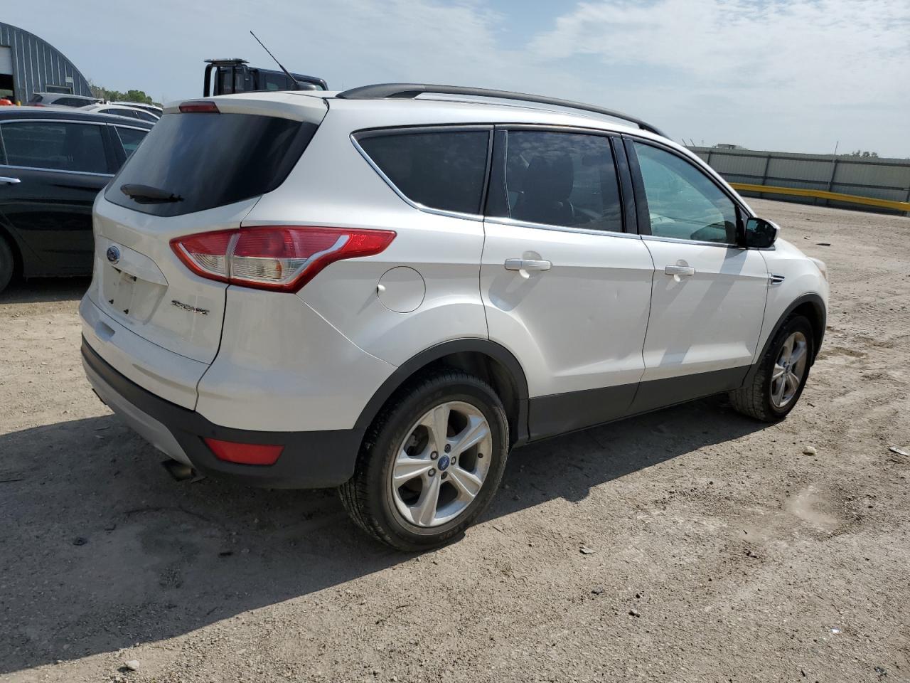 2015 Ford Escape Se - Фото 3