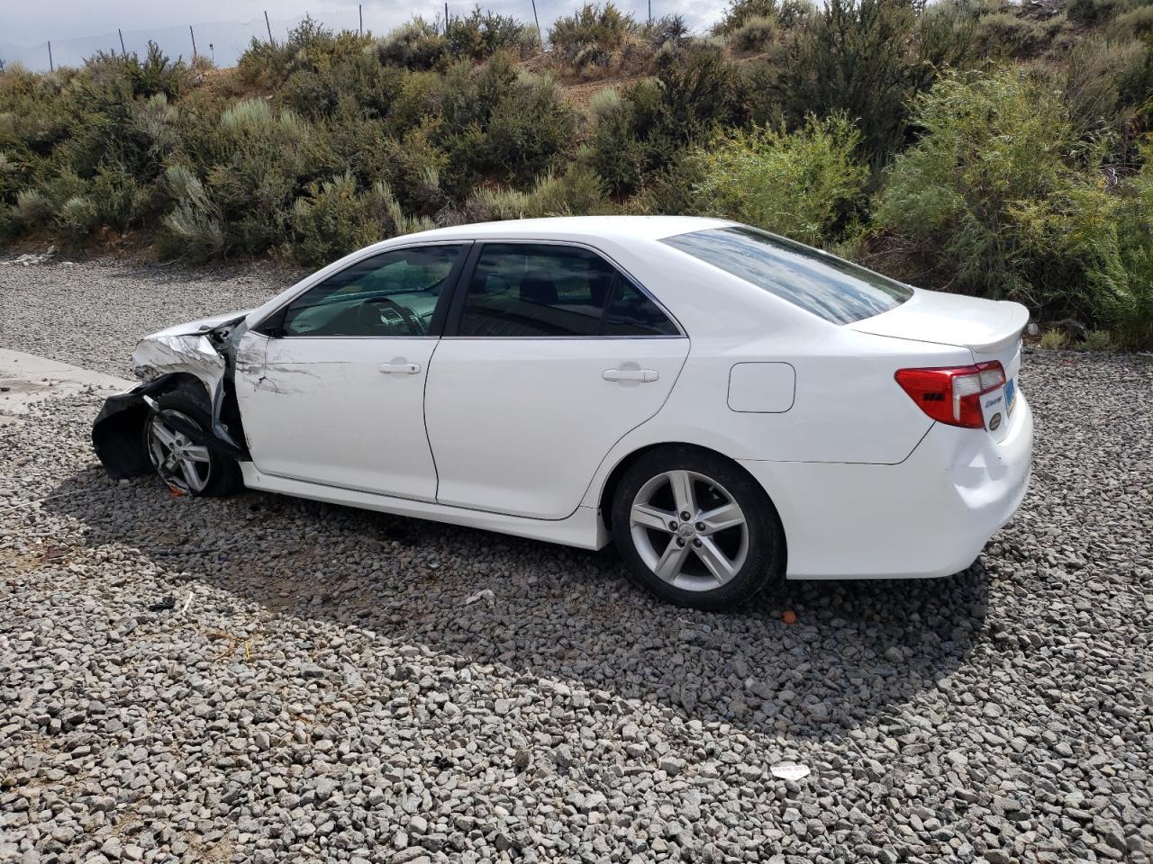 2012 Toyota Camry Se - Фото 2
