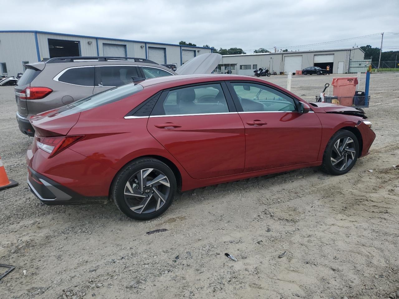 2024 Hyundai Elantra Sel - Фото 3