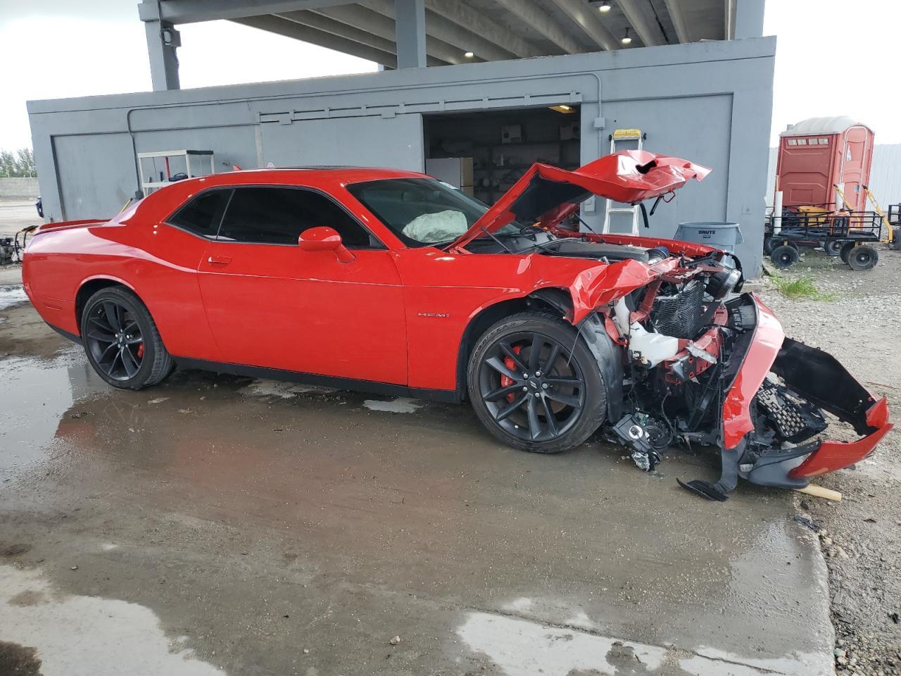 2022 Dodge Challenger R/T - Фото 4