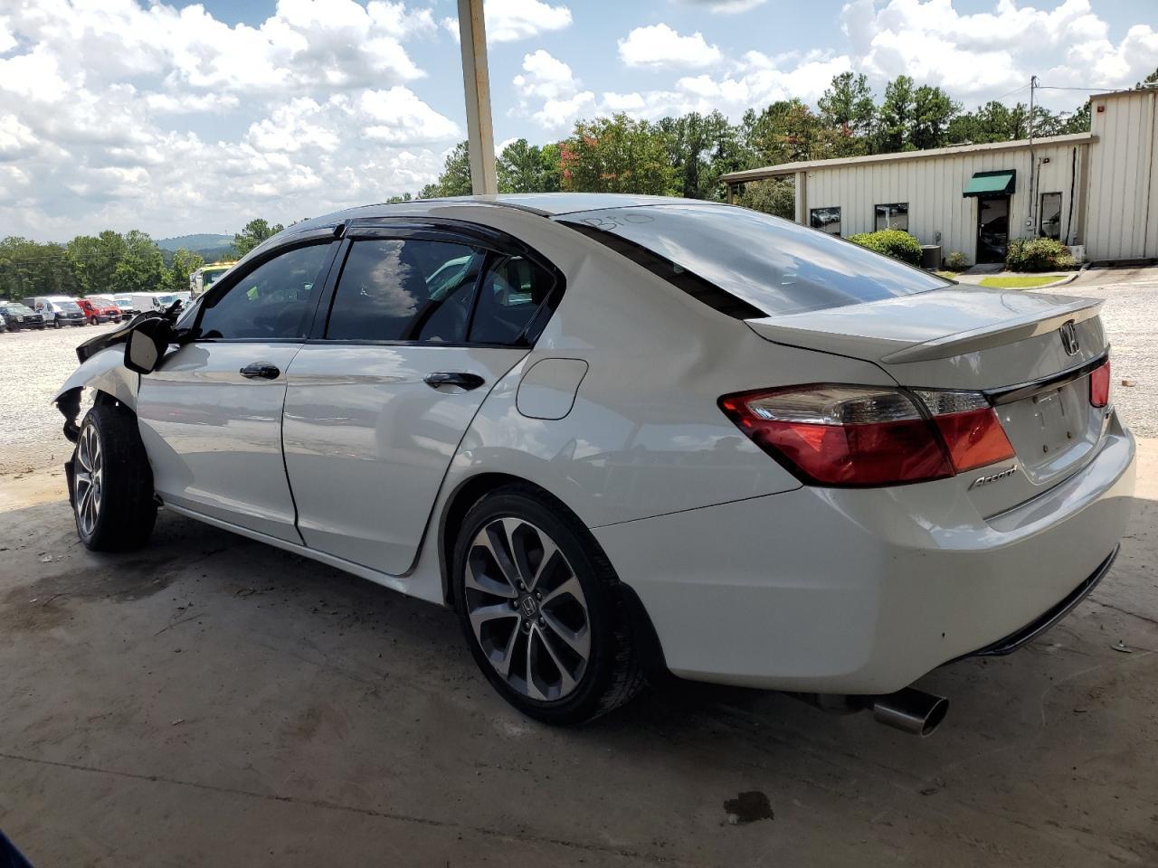 2015 Honda Accord Sport - Фото 2