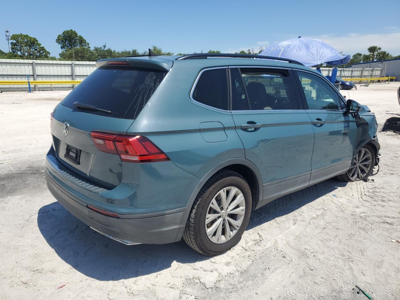2019 Volkswagen Tiguan Se - Фото 3