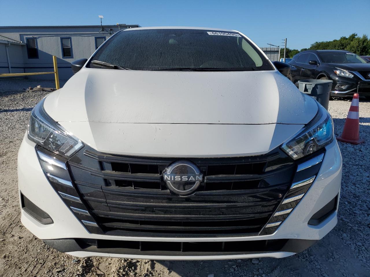 2024 Nissan Versa S - Фото 5