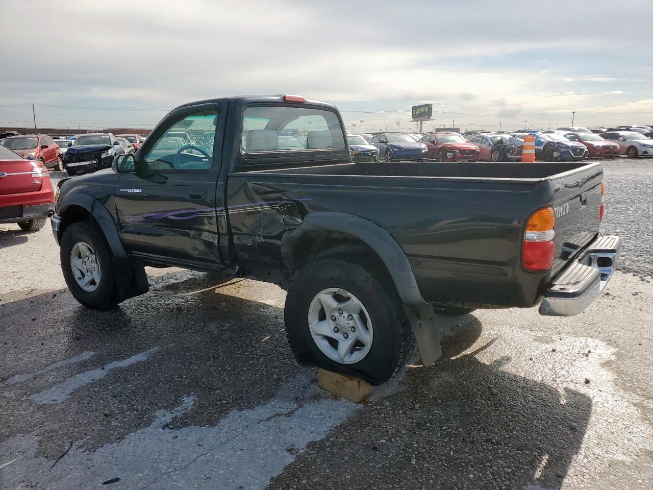 2001 Toyota Tacoma Prerunner - Image 2