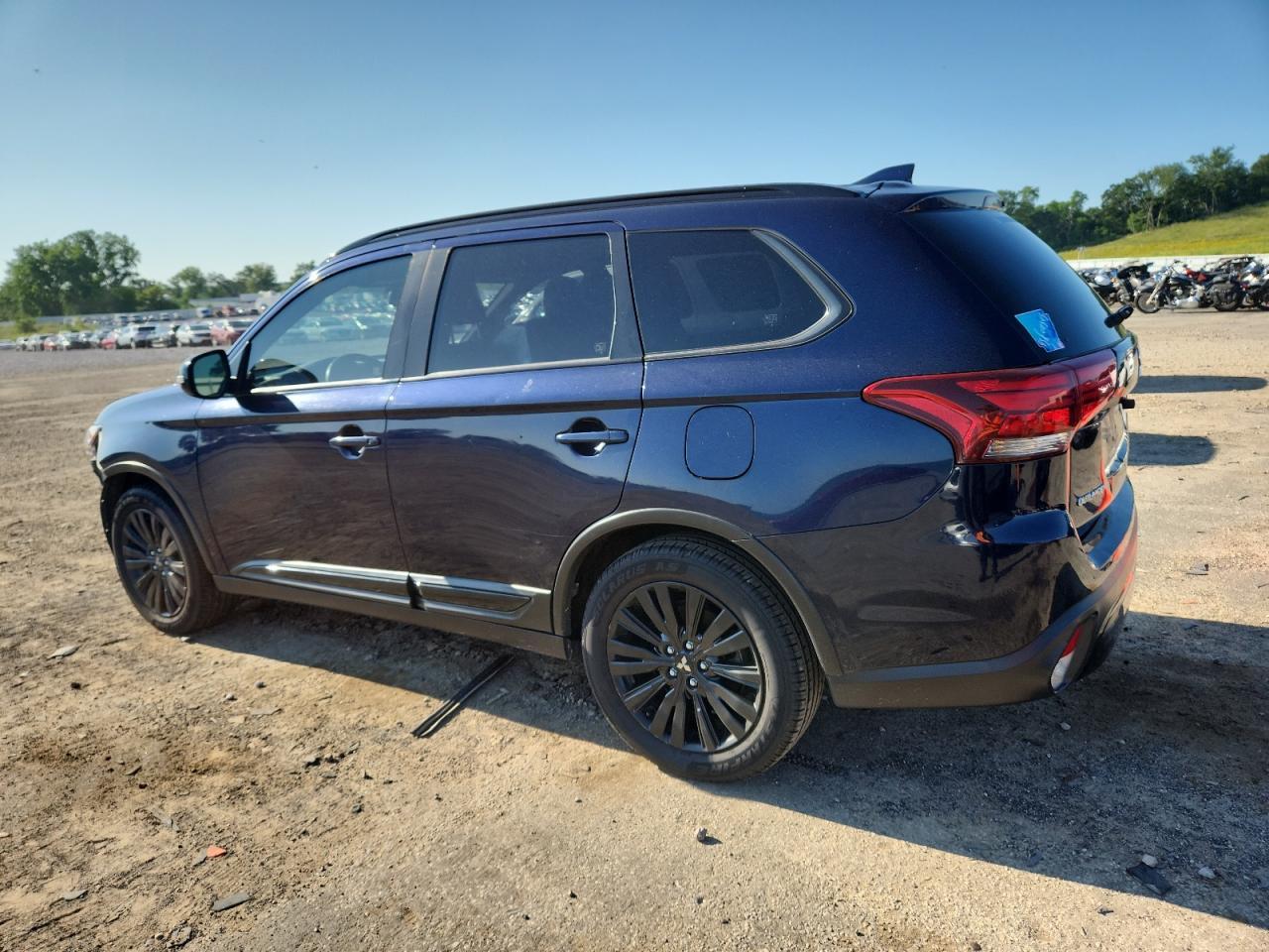 2020 Mitsubishi Outlander Se - Image 2