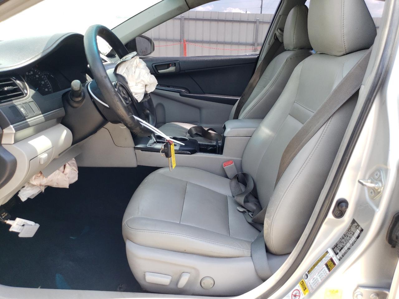 2012 Toyota Camry Base - Фото 7